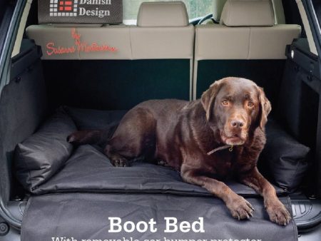 Waterproof Boot Dog Bed with Removable Car Bumper Protector Supply